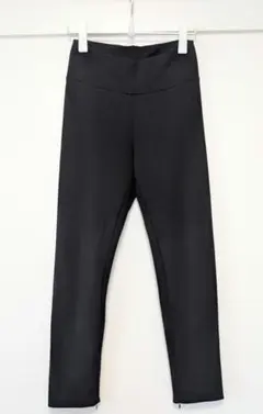 Deuxieme Classe Capri レギンス パンツ ブラック現行 完売 - メルカリ