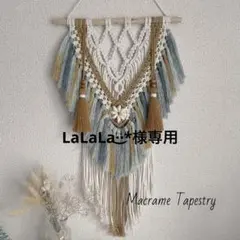 Item thumbnail for item 168daf66-dc30-4e89-b795-b13b5e318e3e