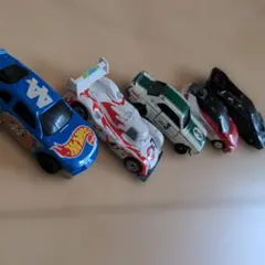 トミカ　その他5台Hot Wheels ミニカーセット