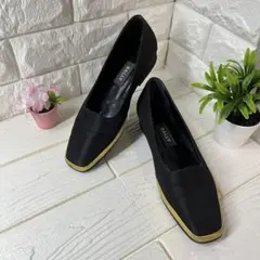 ❤️BALLY RENETA パンプス ブラック ゴールド　35のサムネイル