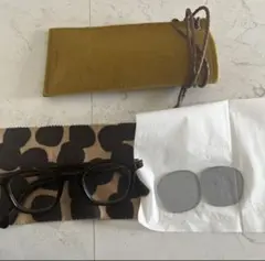 Item thumbnail for item 1685624a-8772-4bd8-b597-ff81fd2d83cb