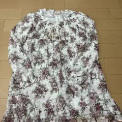 HEALTHY KAREN 花柄レースチュニックのサムネイル