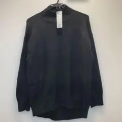 未使用　GUジーユー　黒　オーバーサイズハイネックニットチュニック