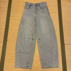 GU バレルレッグジーンズ　S