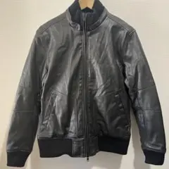 フェイクレザーサーモアブルゾン