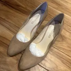 UNTITLED ベージュ ポインテッドトゥパンプス 22