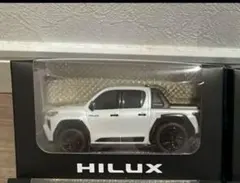 新品未使用 新型ハイラックス プルバックミニカー ミニカー トヨタのサムネイル