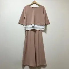 グリーンレーベルリラクシング　パンツ　セットアップ　スーツ　春　ベージュ