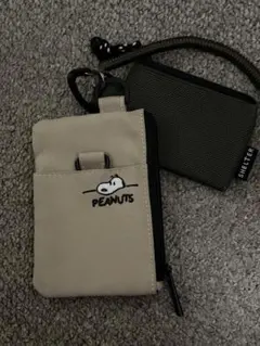 PEANUTS スヌーピー パスケース　 ベージュ