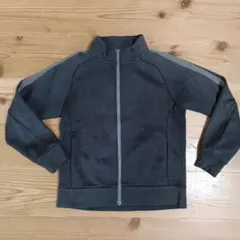 UNIQLO ブラック フルジップジャージ 150