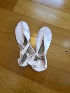 バレエシューズ　サテン　Chacott 25.5