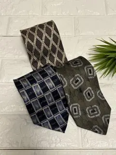 ネクタイまとめ売り　⑦ スタンガニーニ、他　3本セット　総柄　絹100%