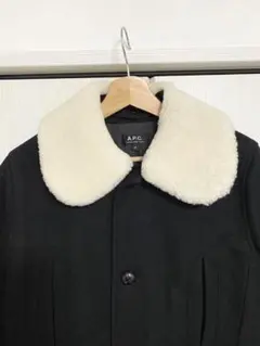 A.P.C. ボア襟　ウールコートのサムネイル