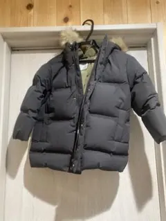 ZARA ブラック　フード付きダウンコート 116cm