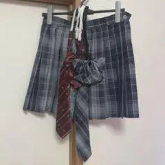 なんちゃって制服　スカート　ネクタイ　リボン　5点セット