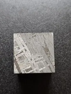 【BIG サイズ】アルタイ隕石 スライス 500g ウィドマンシュテッテン構造 BIG サイズ】アルタイ隕石 スライス 500g ウィドマンシュテッテン構造