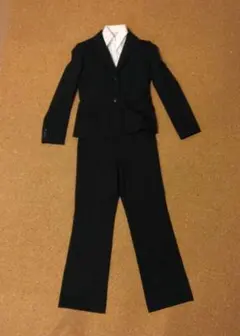 レディース　スーツ３点セット　パンツスーツ