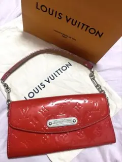 Louis Vuitton ミニポシェット ヴェルニ お財布チェーンウォレットのサムネイル
