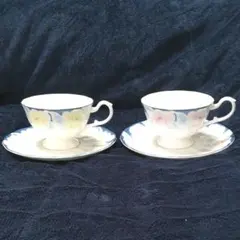 NARUMI Bone China 花柄 ペアカップ & ソーサー ２客セット