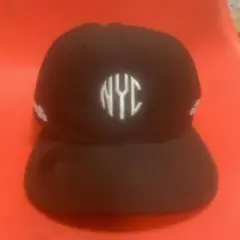 NYCロゴ 黒ベースボールキャップ