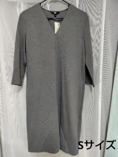 タグ付き未使用 ユニクロ　Vネックワンピース（七分袖）S グレー