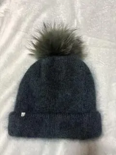 明日投稿最終　美品　CA4LA カシラ　ラクーンファーポン付きニット帽