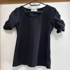 CECIL McBEE 黒 パフスリーブ Tシャツ