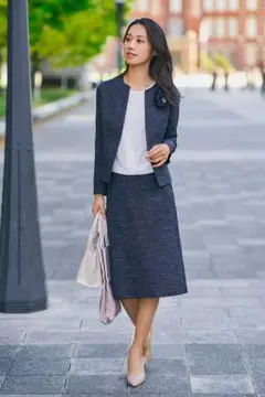 INDIVI スラブツイードノーカラージャケットスカートセット(ネイビー)