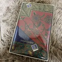 YVES SAINT LAURENT ハンカチ ペイズリー柄