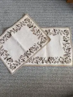 ニトリ 花柄刺繍 ランチョンマット 2枚セット