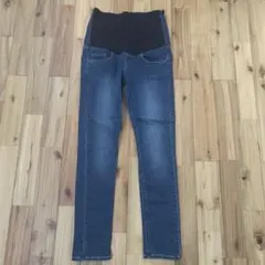 Item thumbnail for item c1d0d047-aa18-412a-9437-0fe076ee4b00