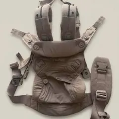 NUNA 抱っこ紐 ベージュ