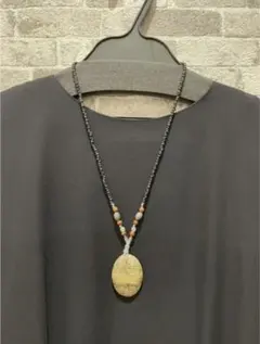 ロングネックレス　ペンダント