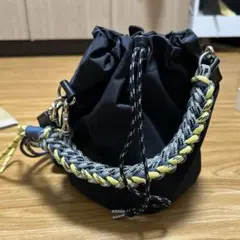 zattu 黒 ナイロン ショルダーバッグ