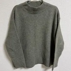 UNIQLO オリーブグリーン ニットセーター XL