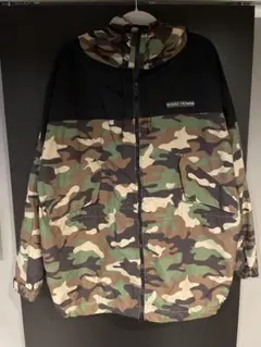 アウター / ウェア / トップス