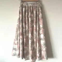 美品　FUN ロングスカート　プリント