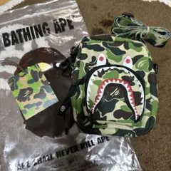 激安 新品未使用 APE エイプ シャーク ミニショルダーバッグのサムネイル