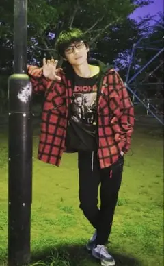 廃盤OFF-WHITE オフホワイト 20SS 綾野剛3点セットのサムネイル