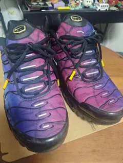 美品　NIKE AIR MAX 97　ゴルフ　黒✕虹 美品 NIKE AIR MAX 97 ゴルフ 黒✕虹 - メルカリ