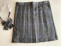 チェック　プリーツスカートL　ミニ丈　リボン付　なんちゃって制服　美脚　春夏