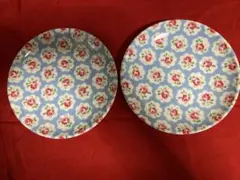 Cath Kidston（キャスキッドソン）プロヴァンスローズ柄のプレート２枚