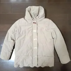 キッズ　冬用ジャケット　女の子　140