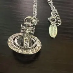 【最終値下げ】美品Vivienne Westwood オーブネックレス シルバー