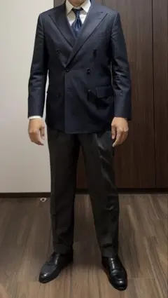 ダブルブレスト スーツ