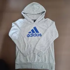 adidas 　トレーナー　パーカー