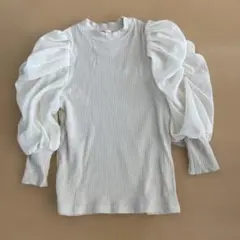 ems exciteパフスリーブ ニットトップス