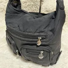 斜めがけバッグ