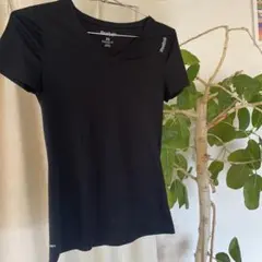 Reebok ブラック Vネック Tシャツ XS