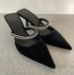 ZARA ブラックベルベットミュール ストーン付き